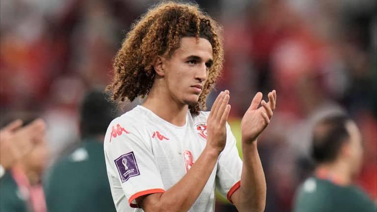 المجبري يستبعد نفسه من قائمة تونس بأمم أفريقيا