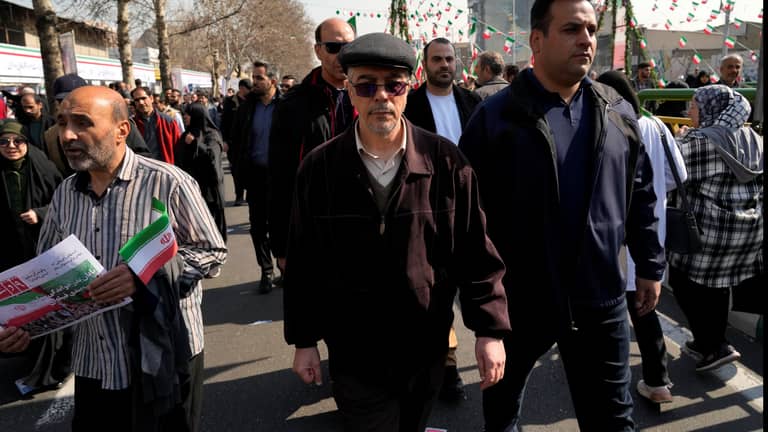 سيناريوهات مقتل رئيسي.. حادث أم عملية مدبرة؟