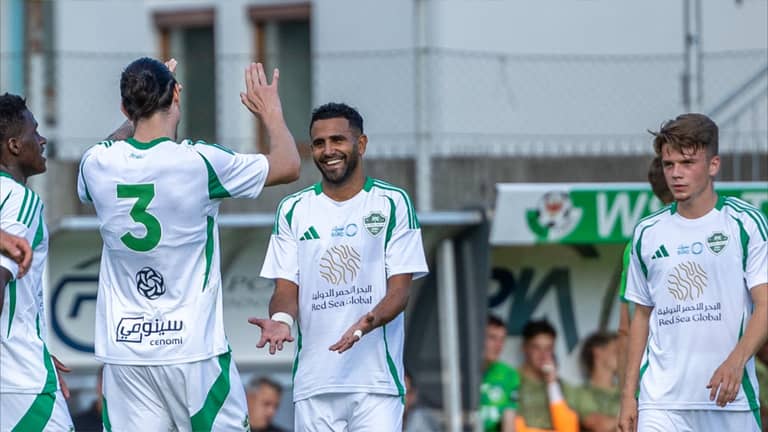 الأهلي يعمق أزمات السوبر السعودي بعد انسحاب الهلال