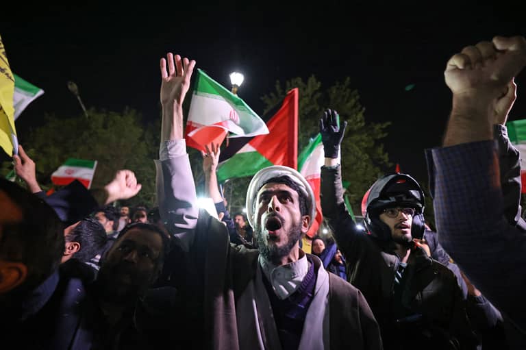 "جردة" إسرائيلية للمسيرات والصواريخ التي أطلقتها إيران