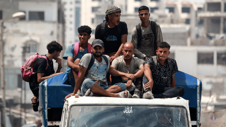 حماس: مستعدون لصفقة شاملة للإفراج عن الأسرى ووقف الحرب