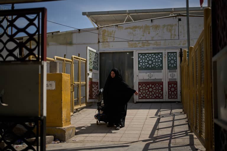 حصار إيران من العراق.. واشنطن تعلب "ورقة الحدود"؟
