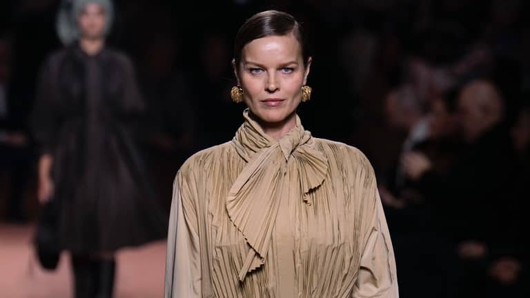 فندي تحتفل بمئويتها بعرض أزياء فاخر وحفل صاخب