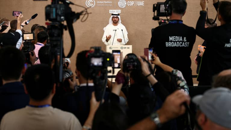 مسودة كوب28: خفض "استهلاك وإنتاج" الوقود الأحفوري