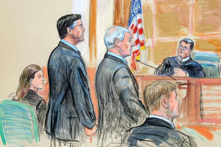 مدير الـ"FBI" السابق هدد حياة ترامب؟