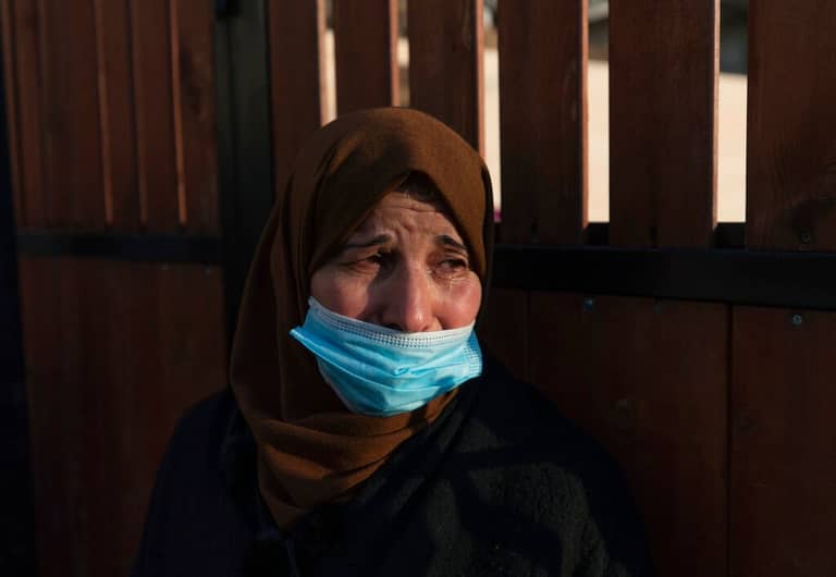 غزة.. نقص الأدوية يهدد ألف مريض غسيل كلى