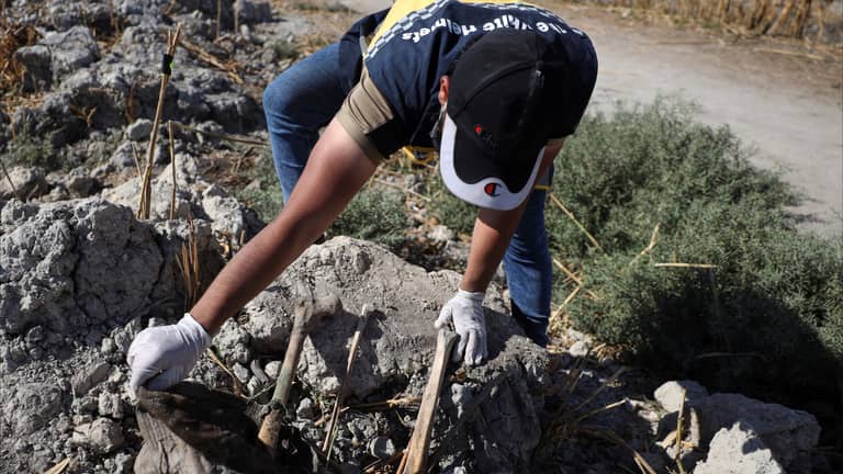 مغارة الخطف والتعذيب.. سجن سرّي يُكشف بريف حمص