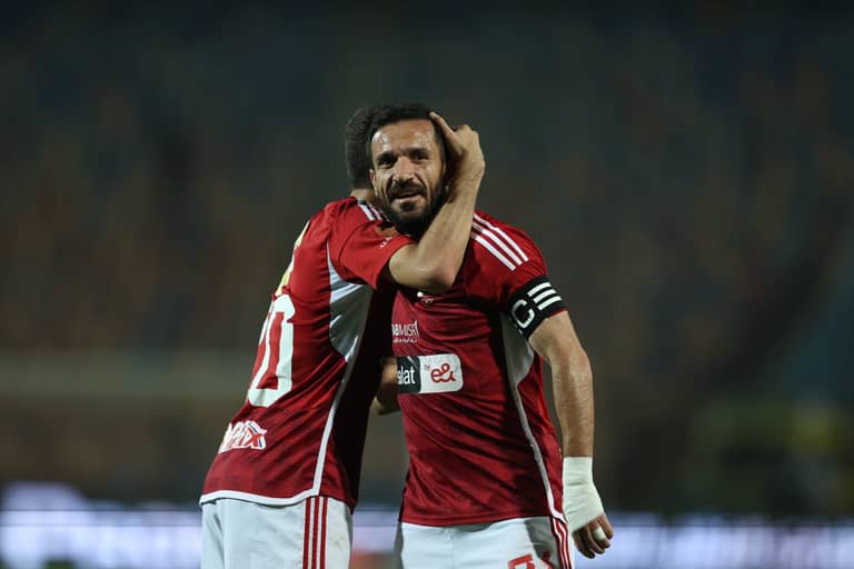 علي معلول يقتحم تاريخ الأهلي المصري