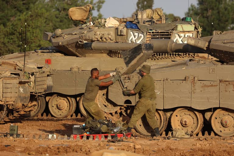 5 عقبات تهدد "الهدنة مع إسرائيل"