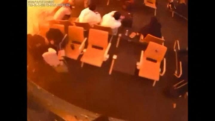 "كأننا في فيلم رعب".. هجوم مطار الرياض بعيون الناجين